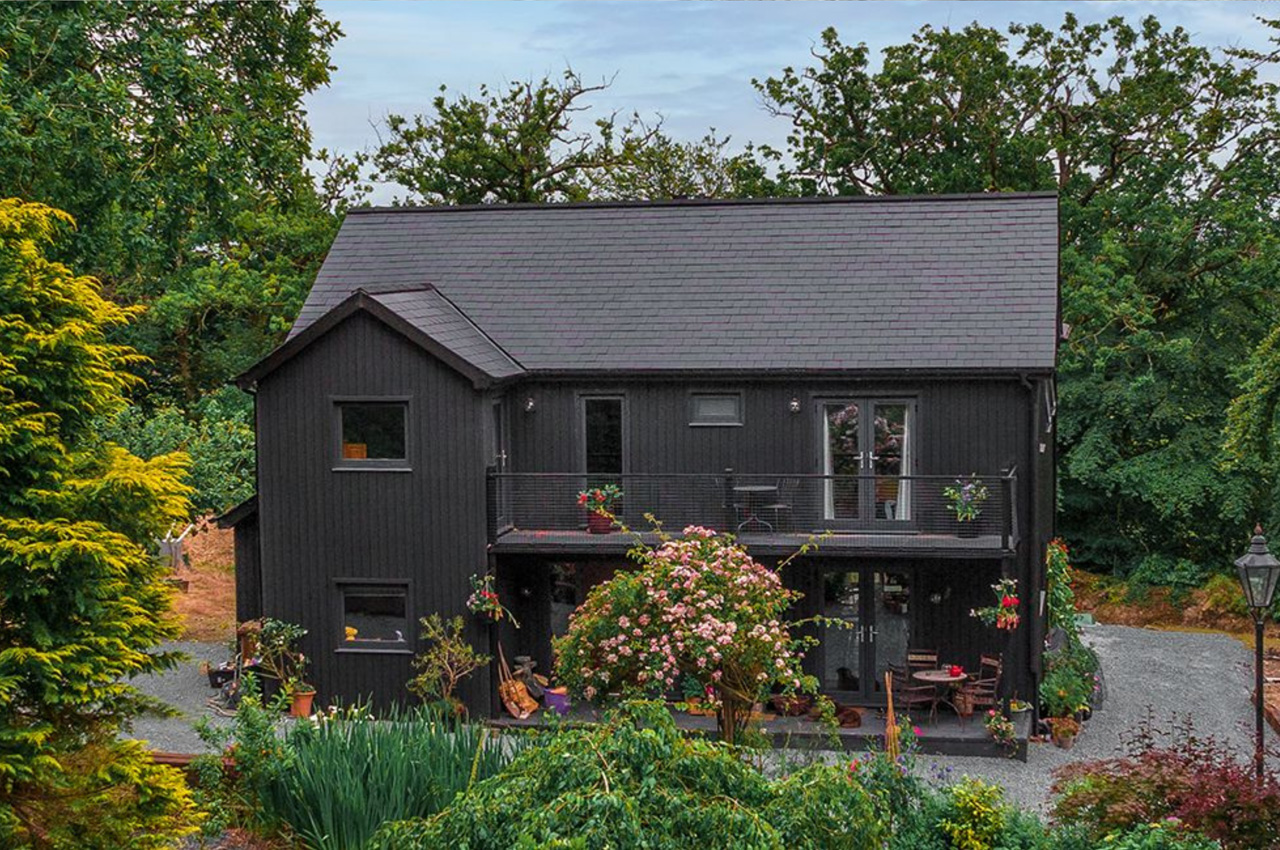 The Spinney | Cladco Composite Cladding Design 