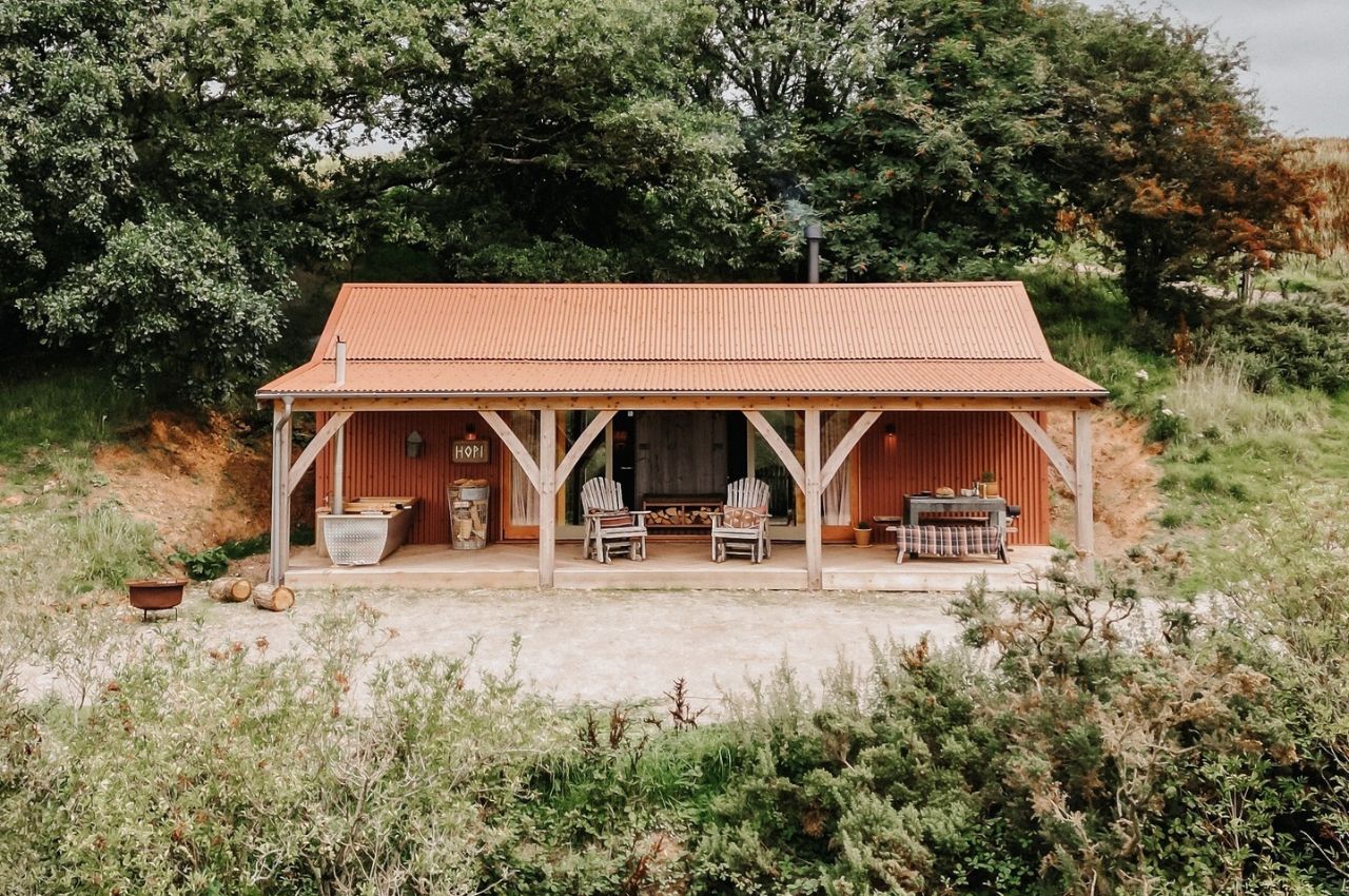 Cabin Inspiration | 13/3 Corrugated Roofing Sheets In Chestnut