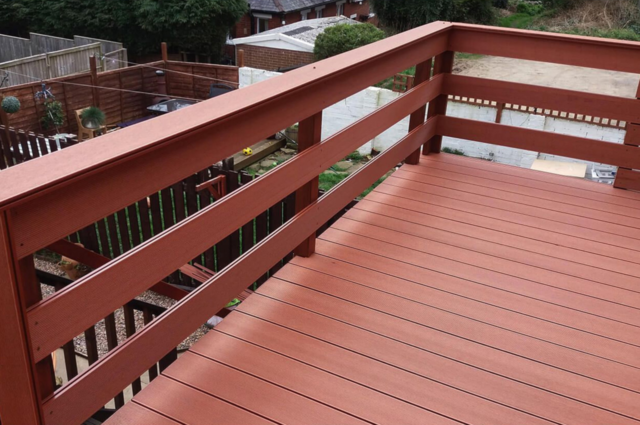 Balcony with steps in Redwood Colour